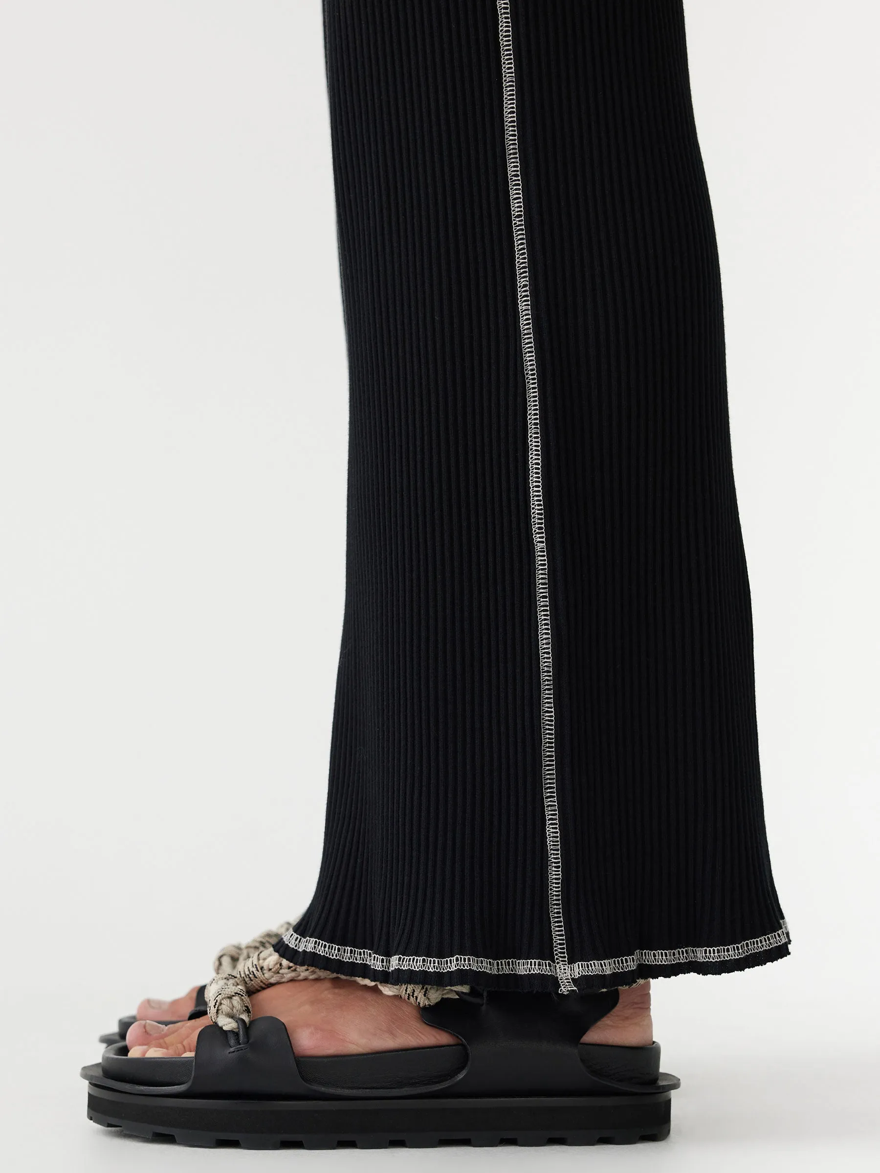 cropped rib straight leg pant