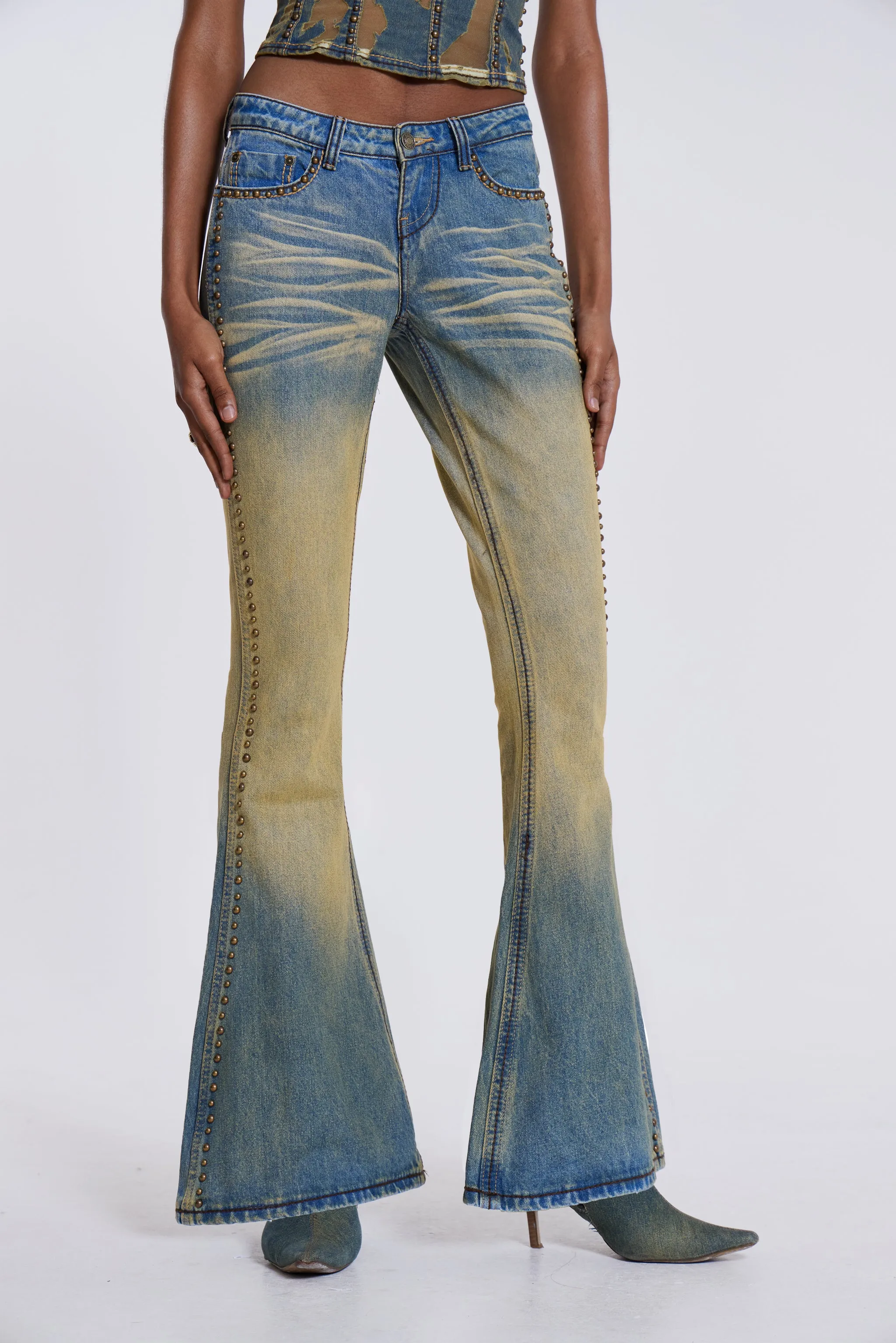 Stylish Demure Studded Flared Jeans with Enhanced Design