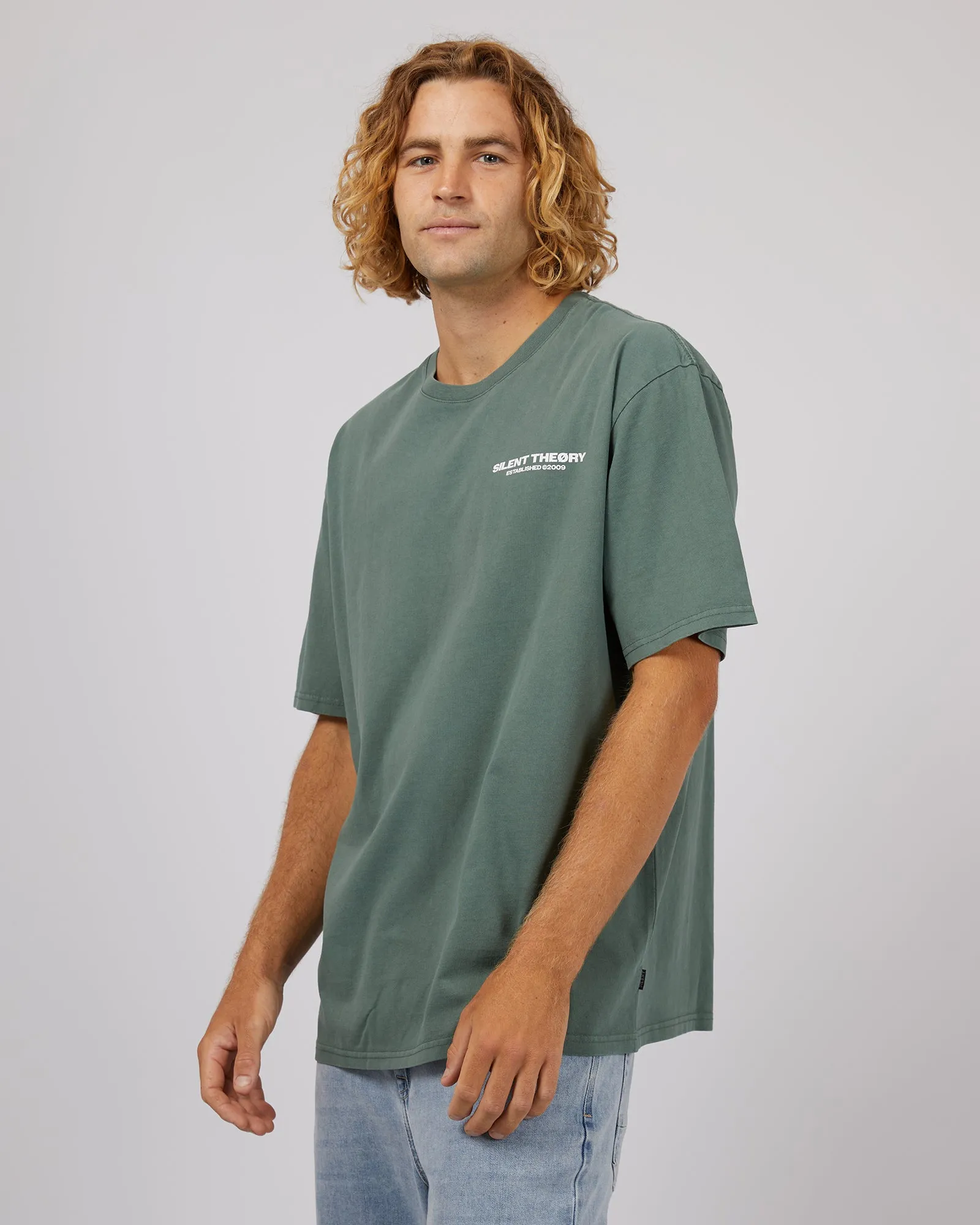 Essential Theory Tee Green