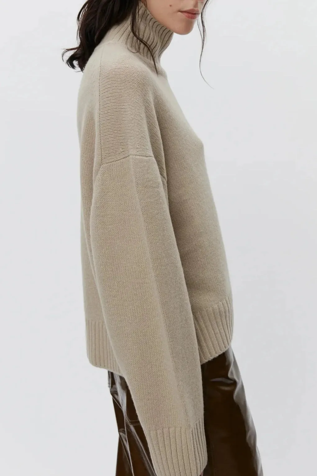 KENDRA SOFT LAMB KNIT| TAUPE MEL