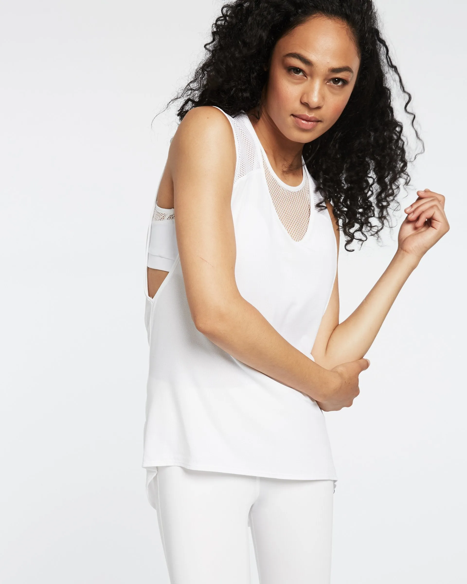 MICHI - Molten Top in White