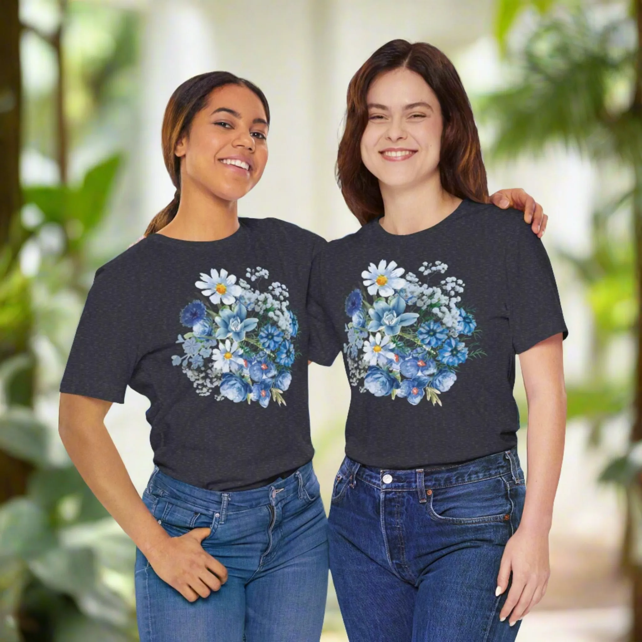 Unisex Vintage Gardening Style Blue Flower Jersey Short Sleeve Tee